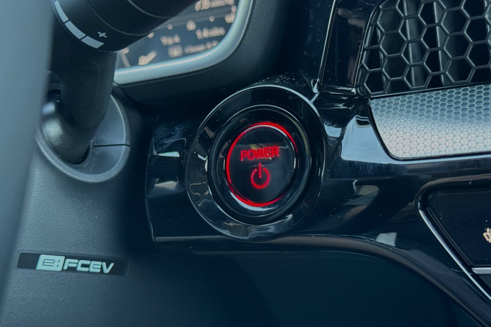 New 2025 Honda CR-V FWD e:FCEV image 23