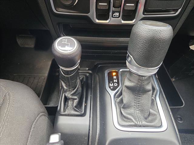 Used 2023 Jeep Wrangler Unlimited Sport AWD/4WD image 7