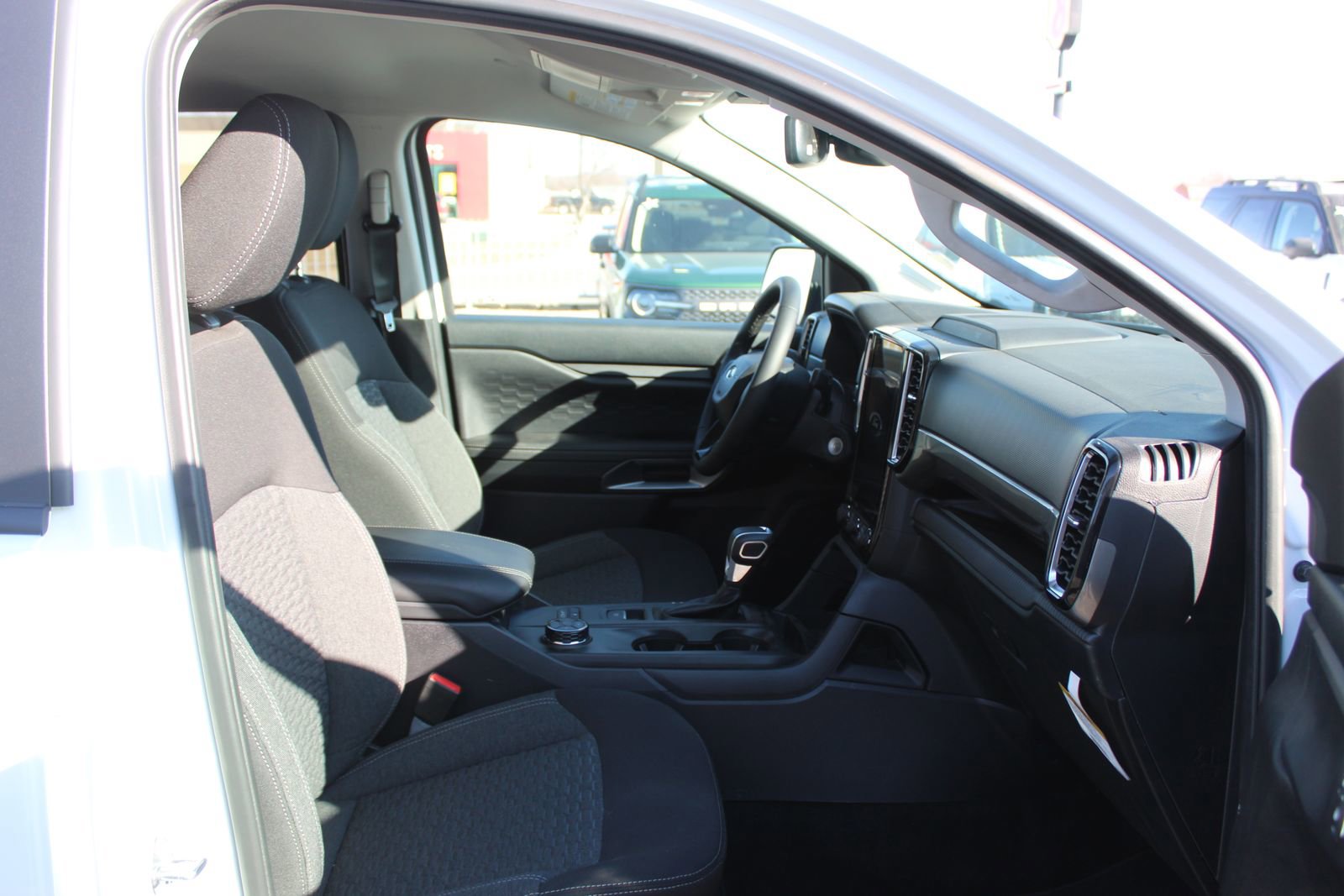 New 2025 Ford Ranger XLT w/ FX4 Off-Road Package image 12