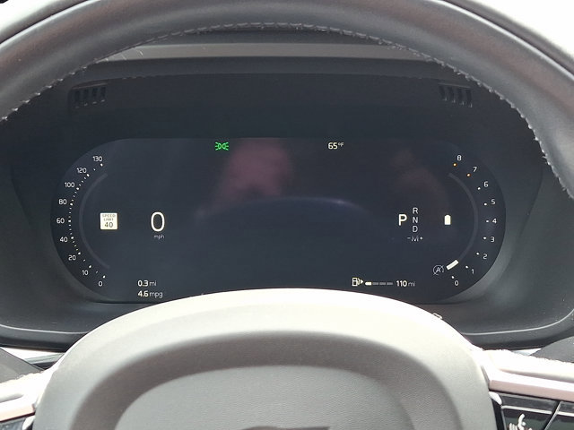 Used 2022 Volvo XC60 B5 Inscription w/ Climate Package image 22