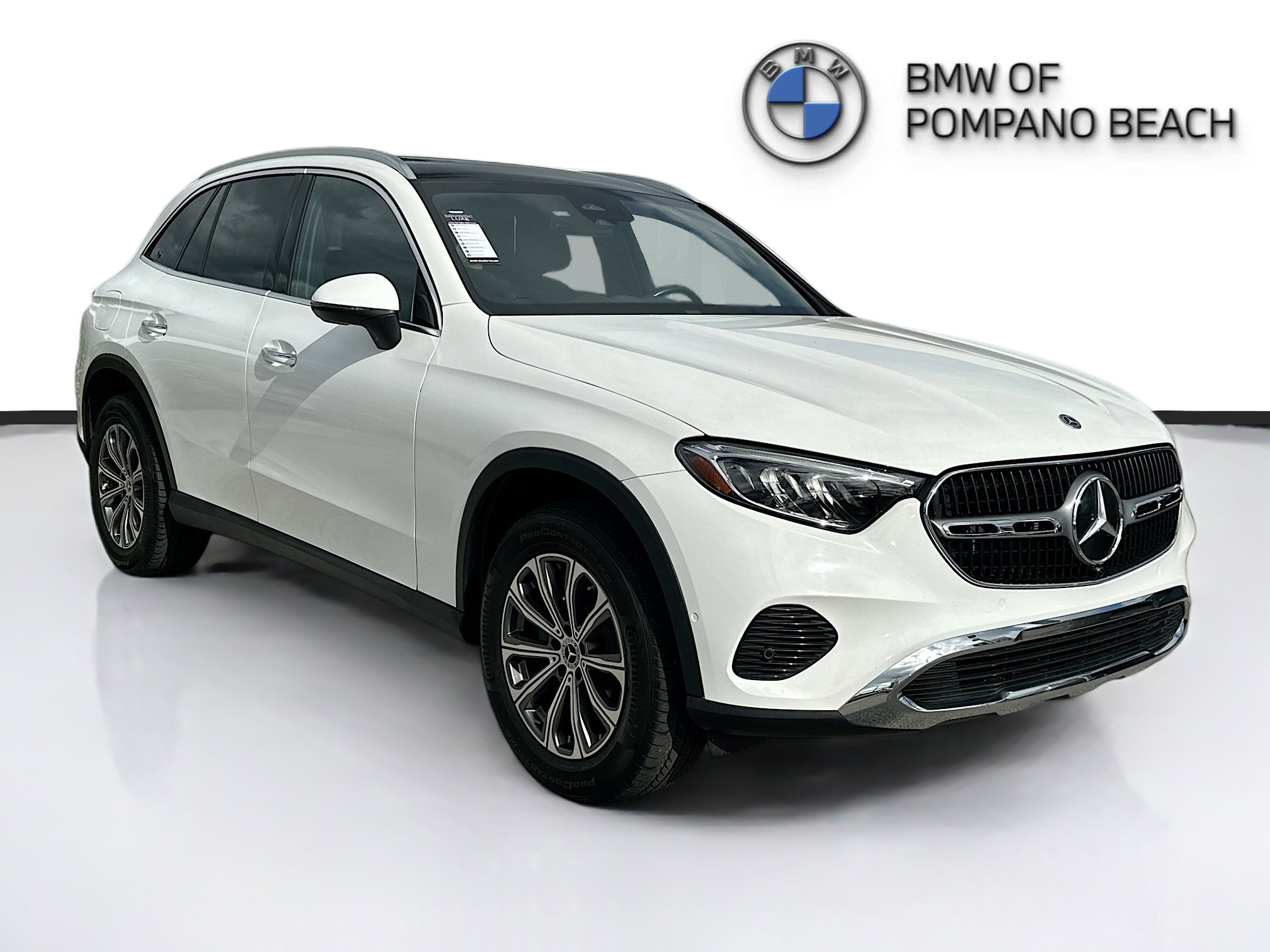 Used 2024 Mercedes-Benz GLC 300 image 1
