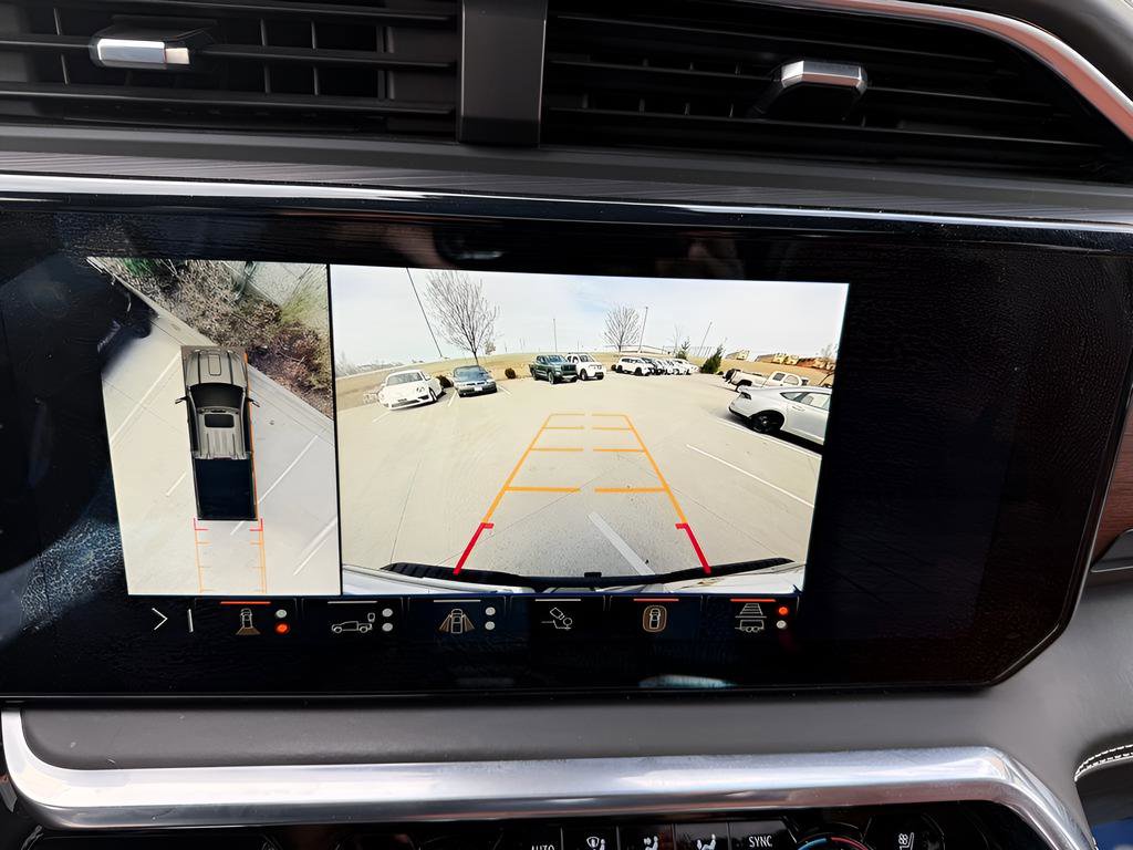 Used 2024 GMC Sierra 3500 Denali Ultimate image 24
