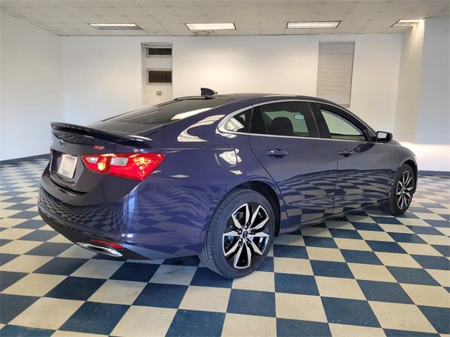 Used 2025 Chevrolet Malibu RS image 8