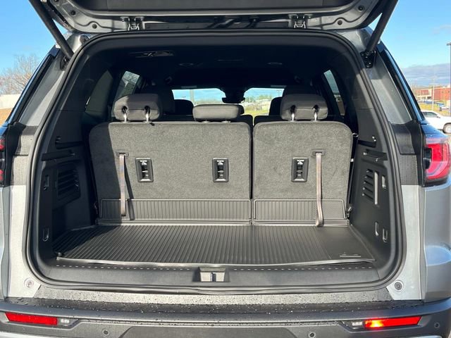 New 2026 GMC Acadia Elevation image 6