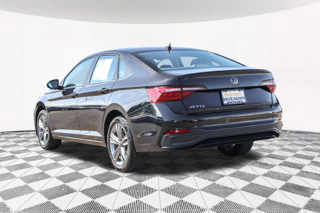 Certified 2024 Volkswagen Jetta SE FWD image 14