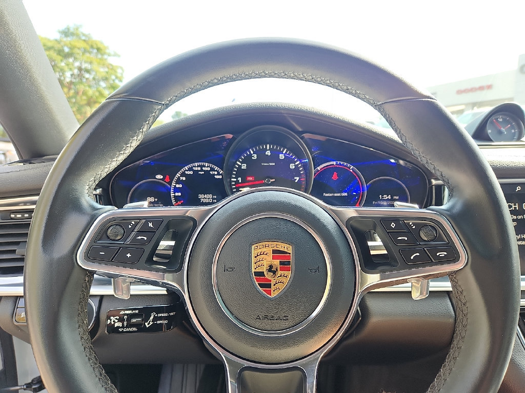 Used 2019 Porsche Panamera 4 AWD/4WD image 20