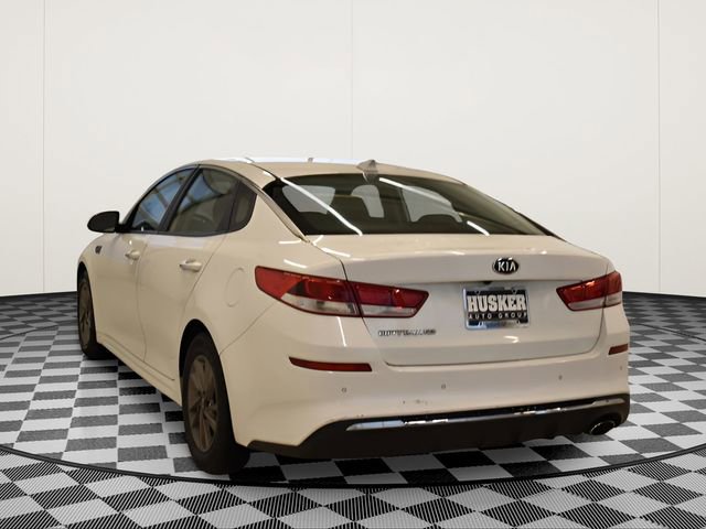 Used 2020 Kia Optima LX image 10