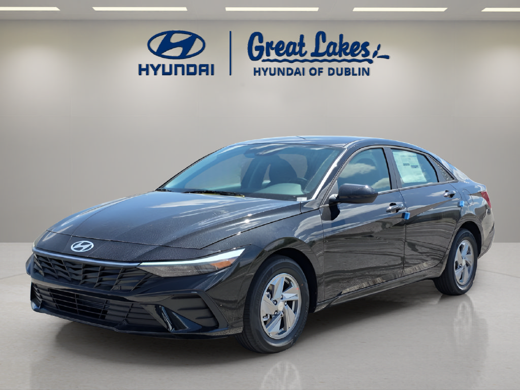 New 2026 Hyundai Elantra SE