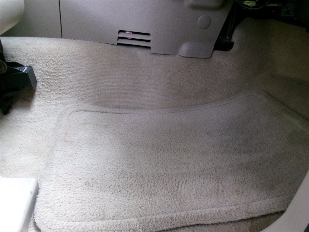 Used 2010 Mercury Mountaineer AWD image 24