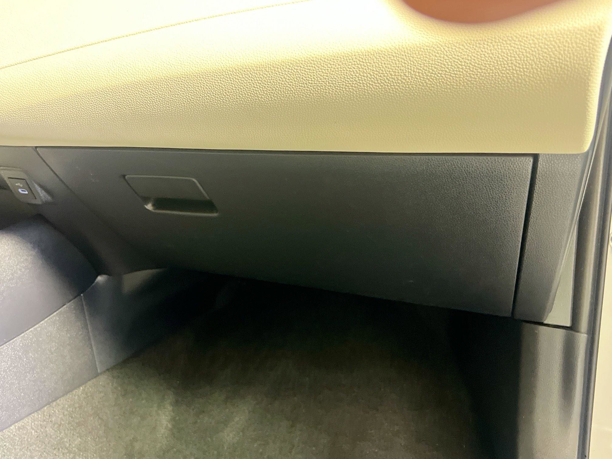 Used 2025 Toyota Corolla LE image 34