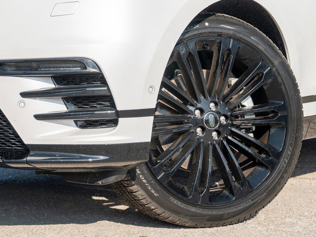 New 2025 Land Rover Range Rover Velar Dynamic HSE image 9