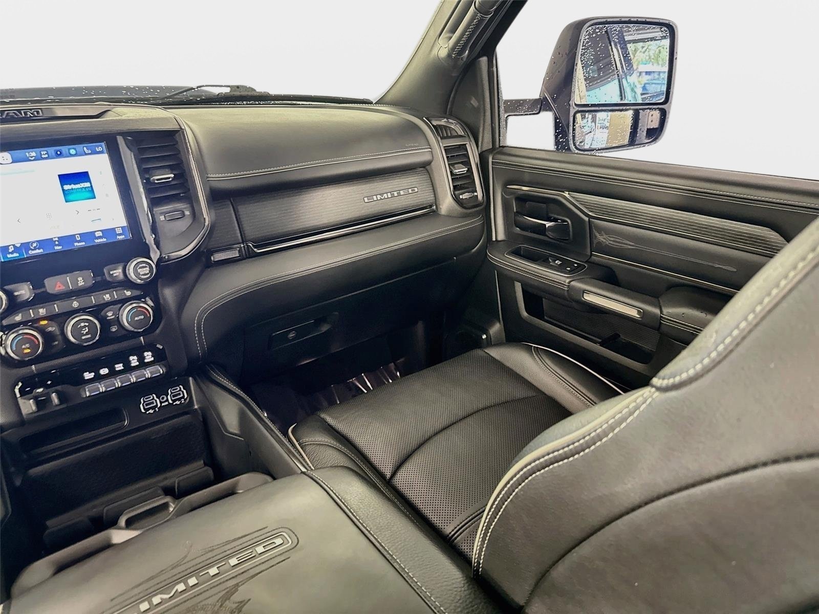 Used 2023 RAM 2500 Limited w/ Night Edition AWD/4WD image 24