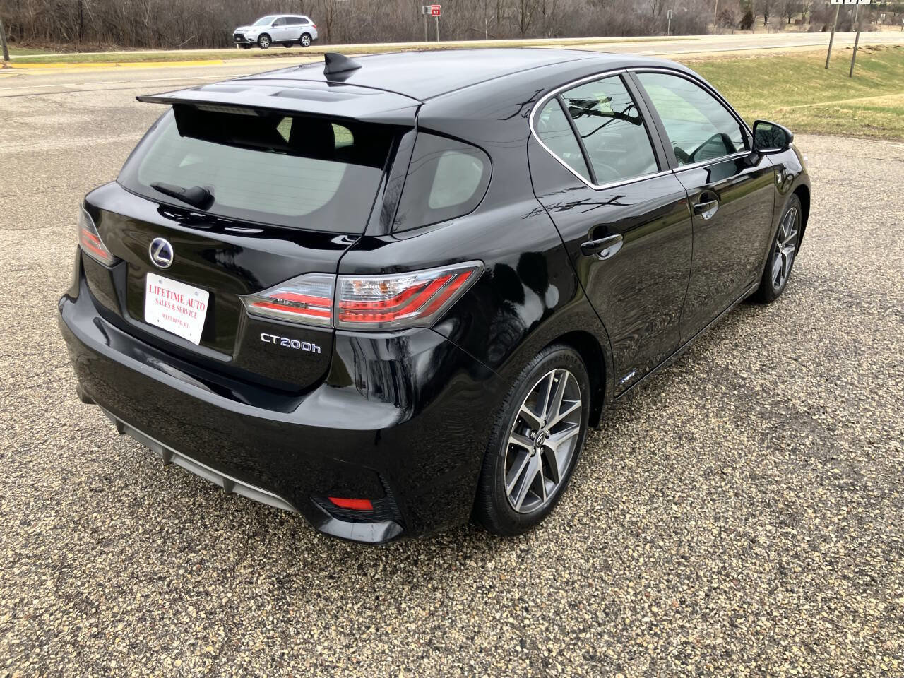 Used 2014 Lexus CT 200h w/ F Sport w/Nuluxe Interior image 5