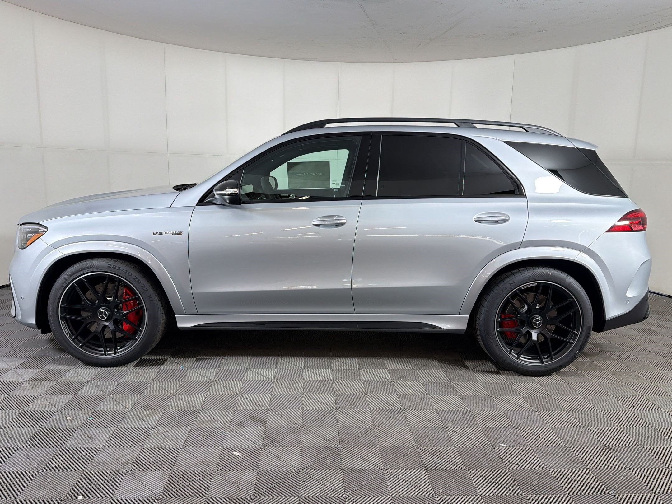 New 2026 Mercedes-Benz GLE 63 AMG S image 2
