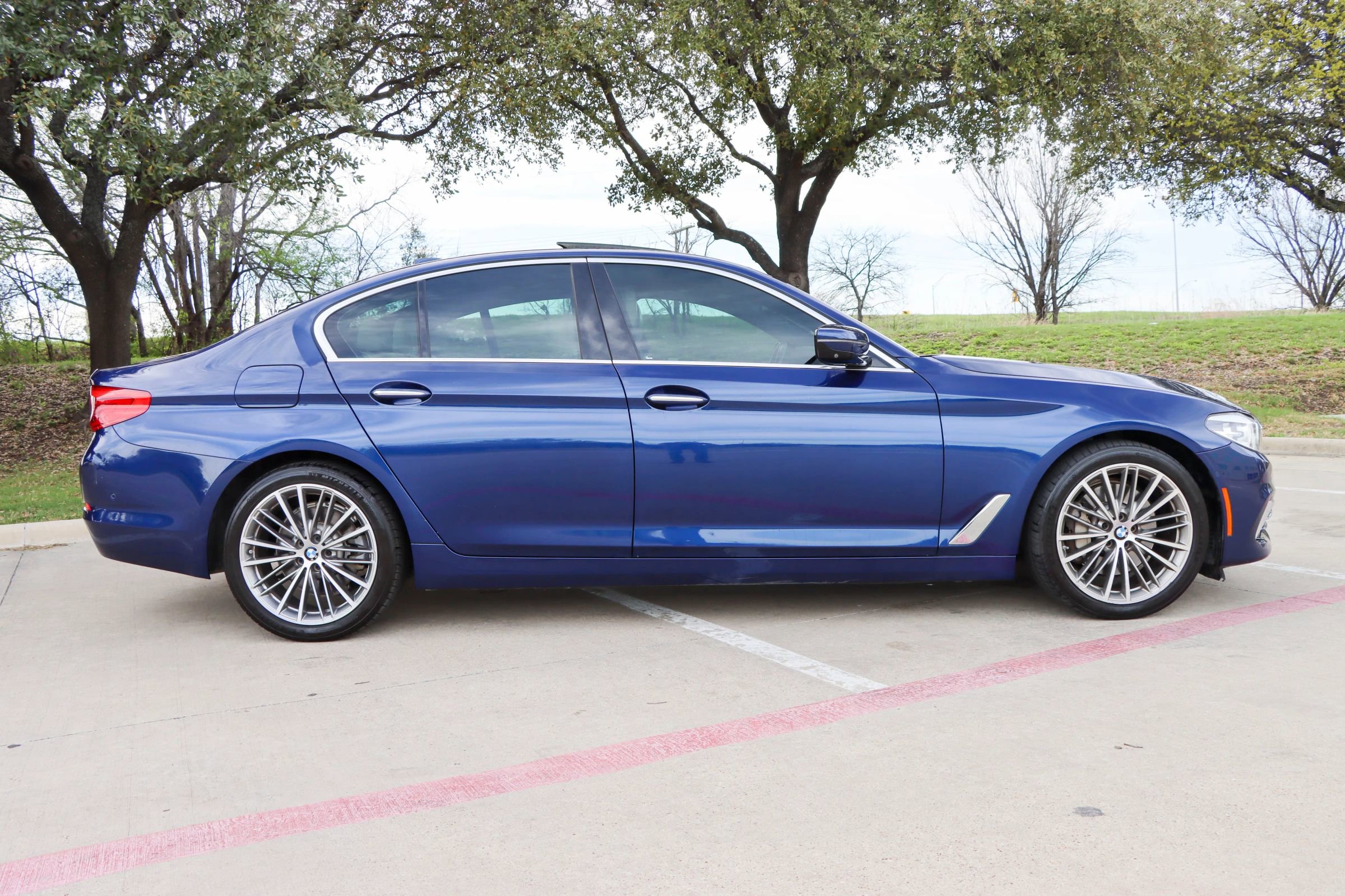 Used 2017 BMW 530i image 8
