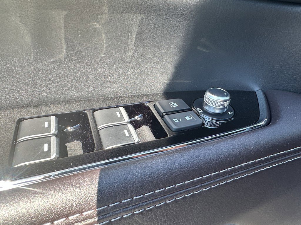 Certified 2025 MAZDA CX-5 Signature image 19