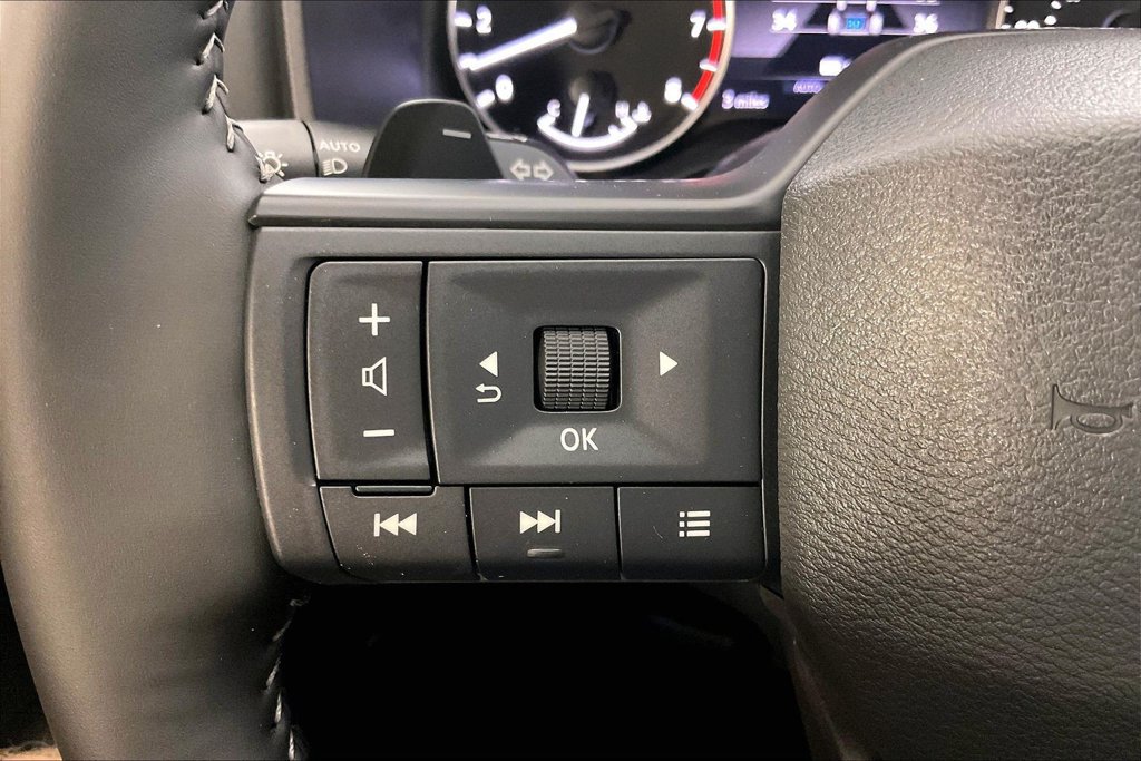New 2026 Nissan Rogue SV AWD/4WD image 23
