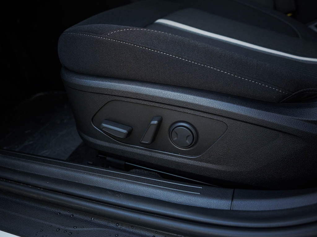New 2026 Hyundai Sonata SEL FWD image 18