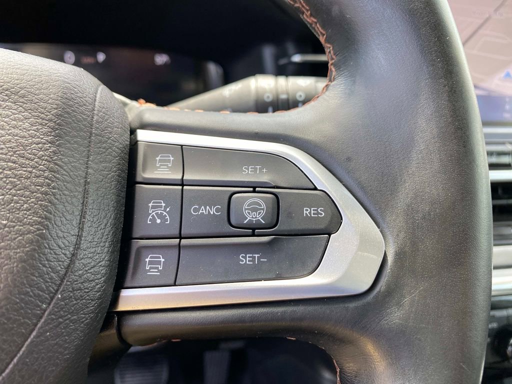 Certified 2022 Jeep Compass Limited w/ Elite Group AWD/4WD image 19