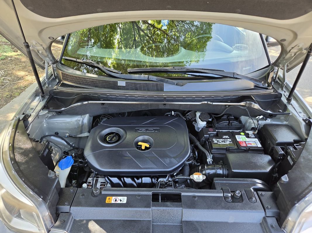 Used 2017 Kia Soul + FWD image 20
