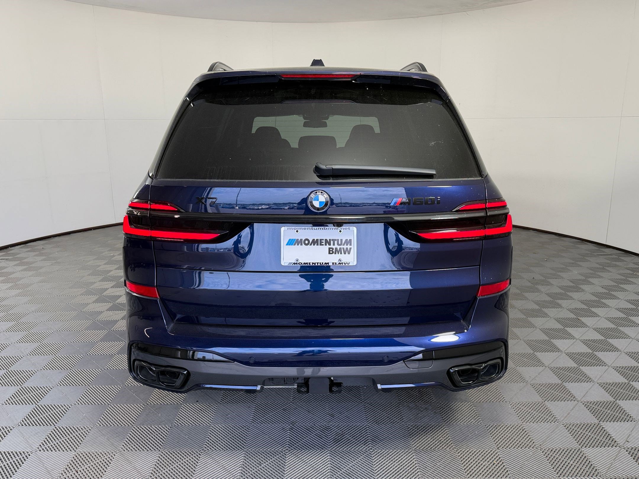 New 2026 BMW X7 M60i image 10