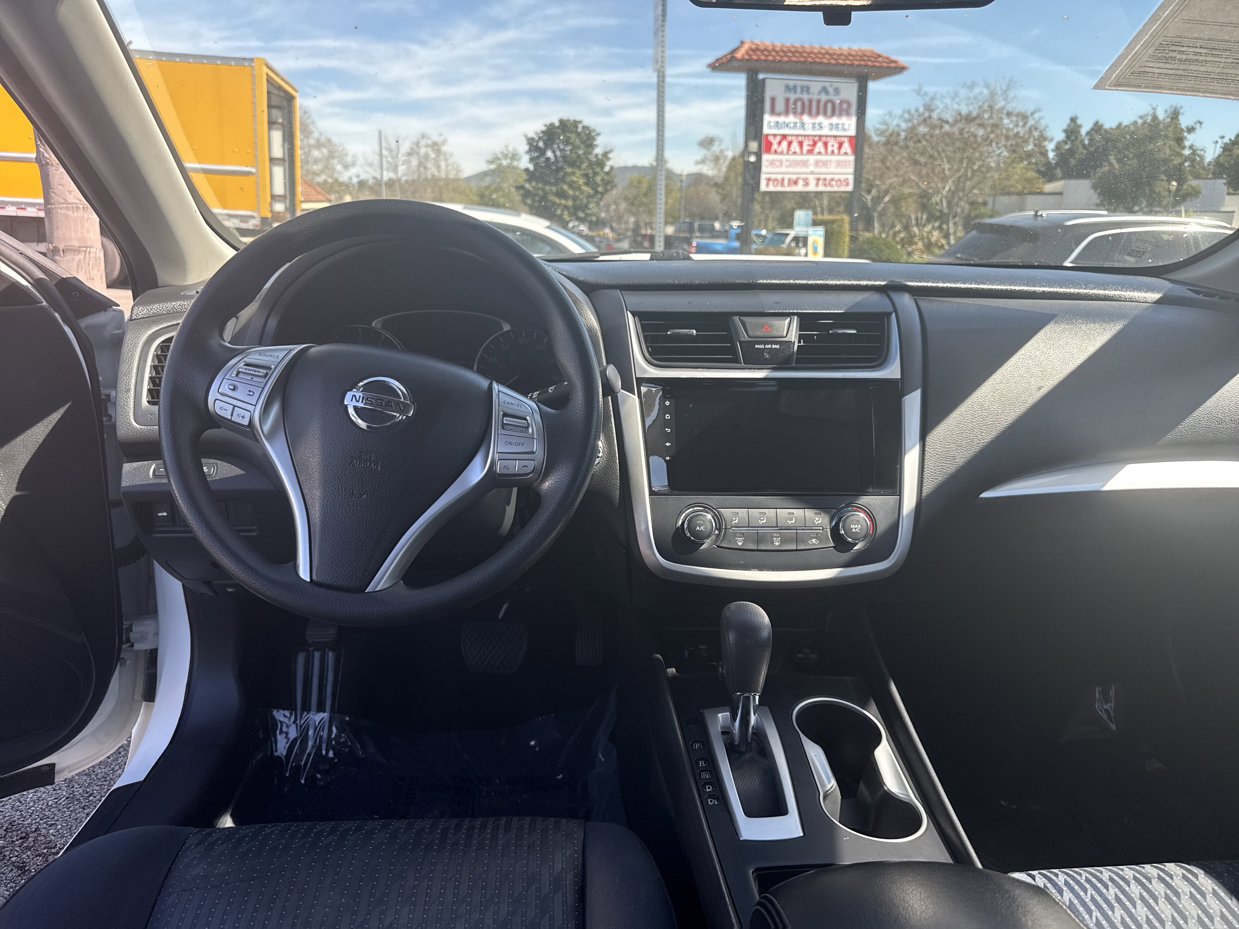 Used 2016 Nissan Altima 2.5 S w/ Power Driver Seat Package image 17