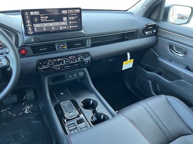 New 2026 Honda Pilot Black Edition image 13