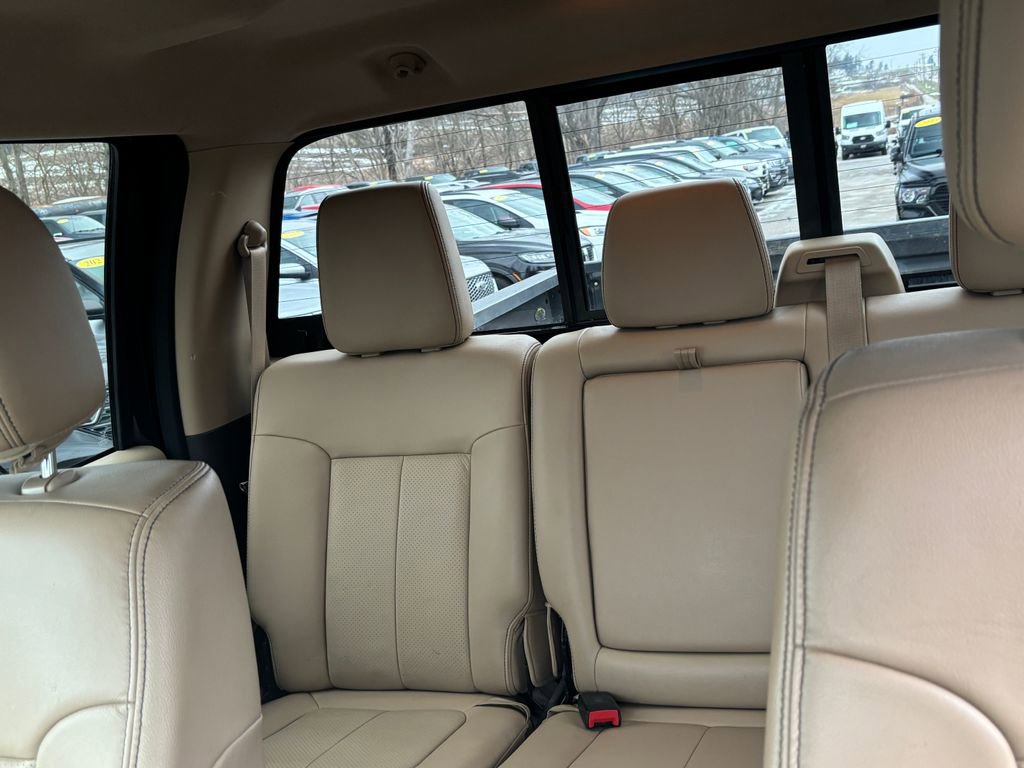 Used 2016 Ford F350 Lariat w/ Chrome Package image 25