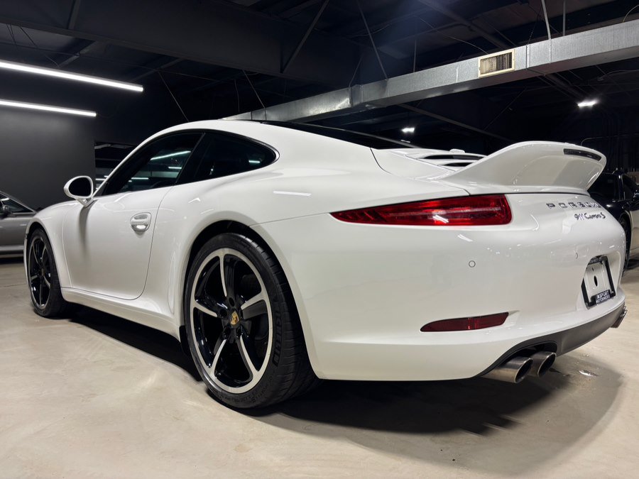 Used 2015 Porsche 911 Carrera S RWD image 25