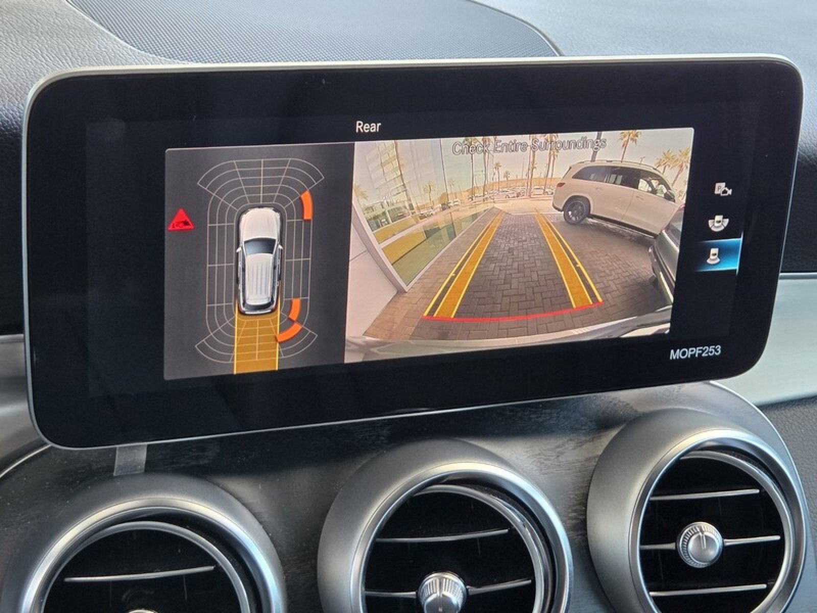 Certified 2021 Mercedes-Benz GLC 300 4MATIC image 30