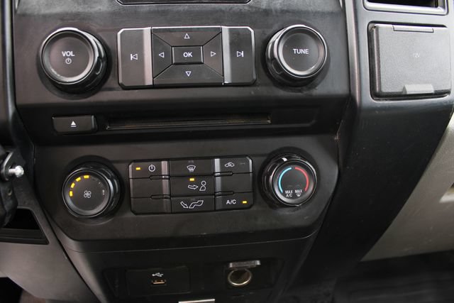 Used 2016 Ford F150 XL w/ Equipment Group 101A Mid RWD image 14