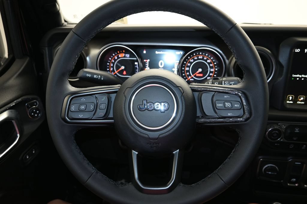 Used 2023 Jeep Wrangler Sport AWD/4WD image 13