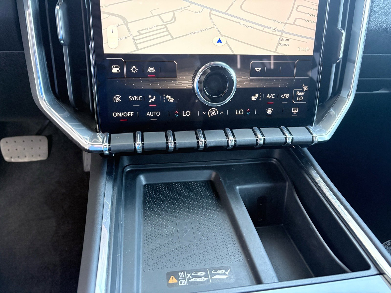 Used 2025 GMC Acadia Elevation image 14