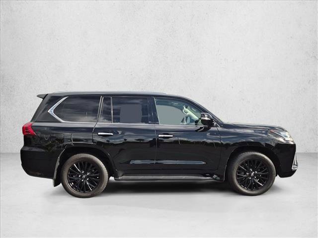 Used 2018 Lexus LX 570 4WD image 4