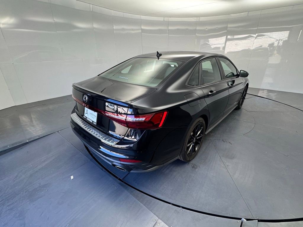 Used 2025 Volkswagen Jetta GLI Autobahn w/ GLI Black Package image 5