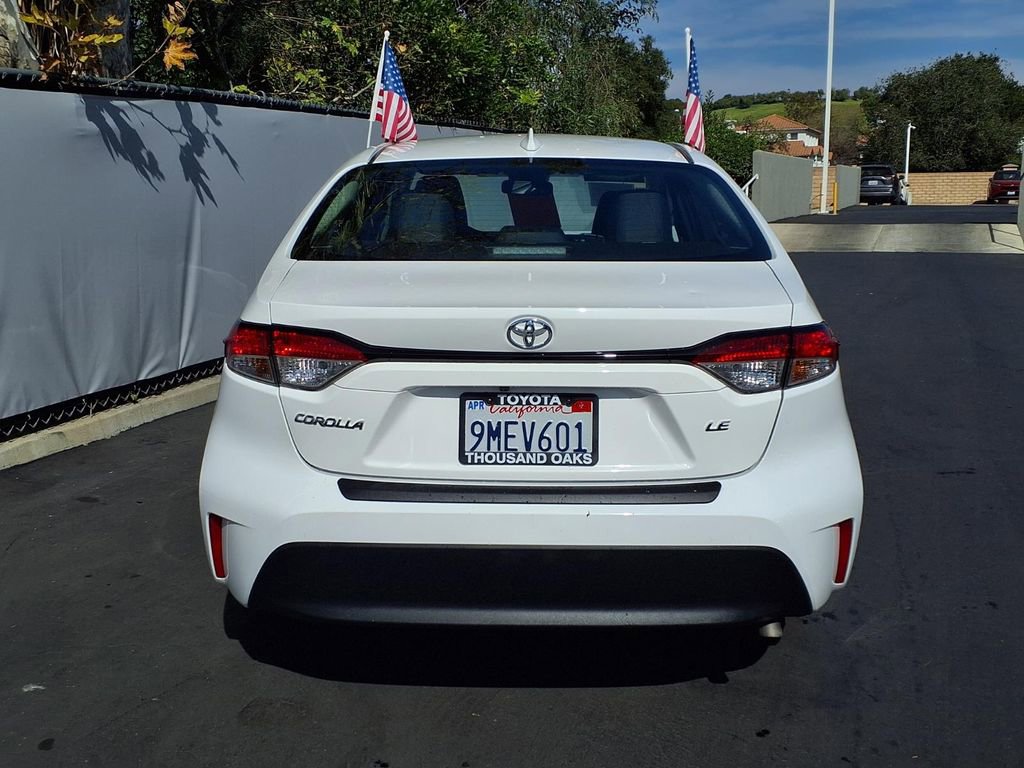 Certified 2024 Toyota Corolla LE FWD image 7