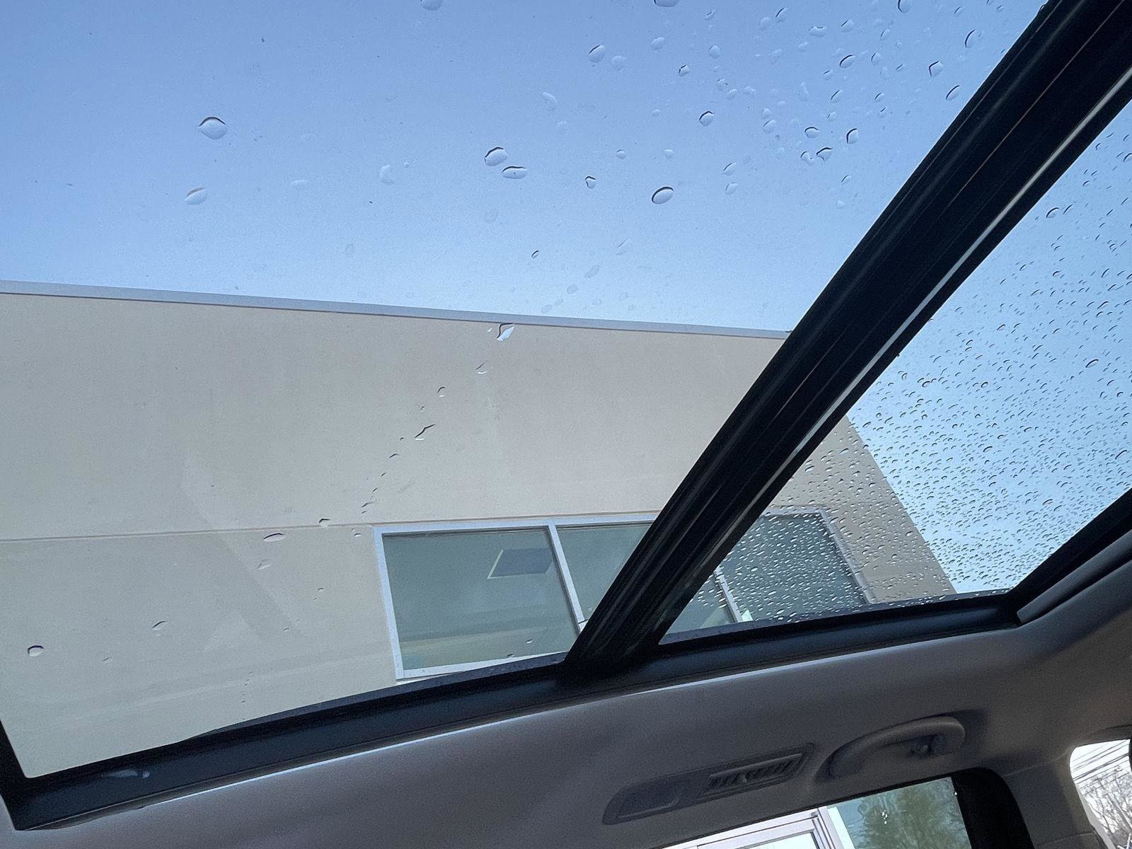 Used 2023 Subaru Ascent Onyx Edition image 10