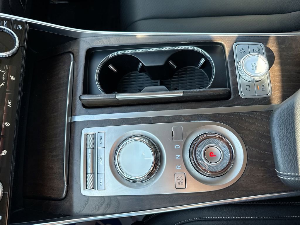 Used 2023 Genesis GV80 2.5T image 20