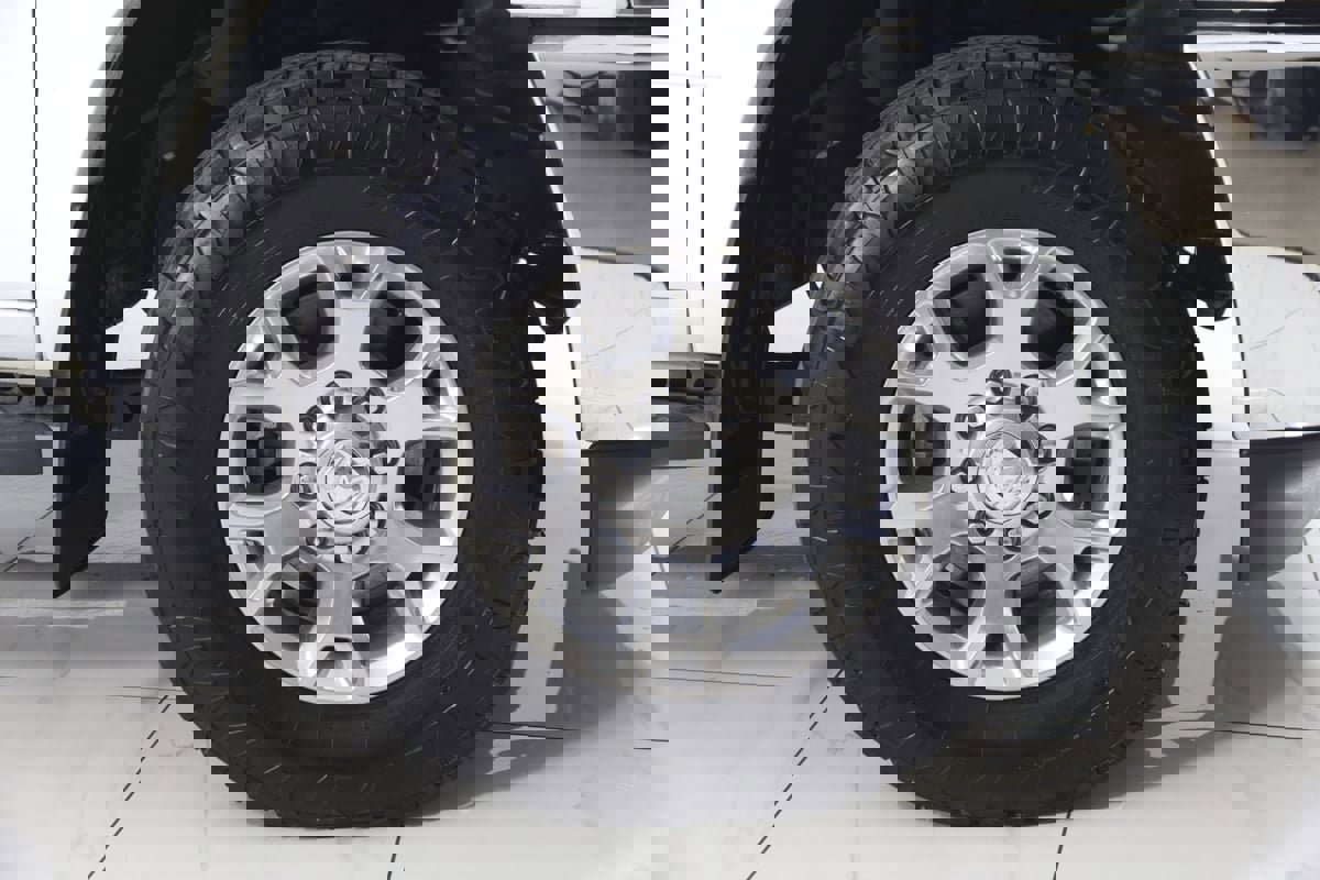 Used 2019 RAM 2500 Laramie image 16