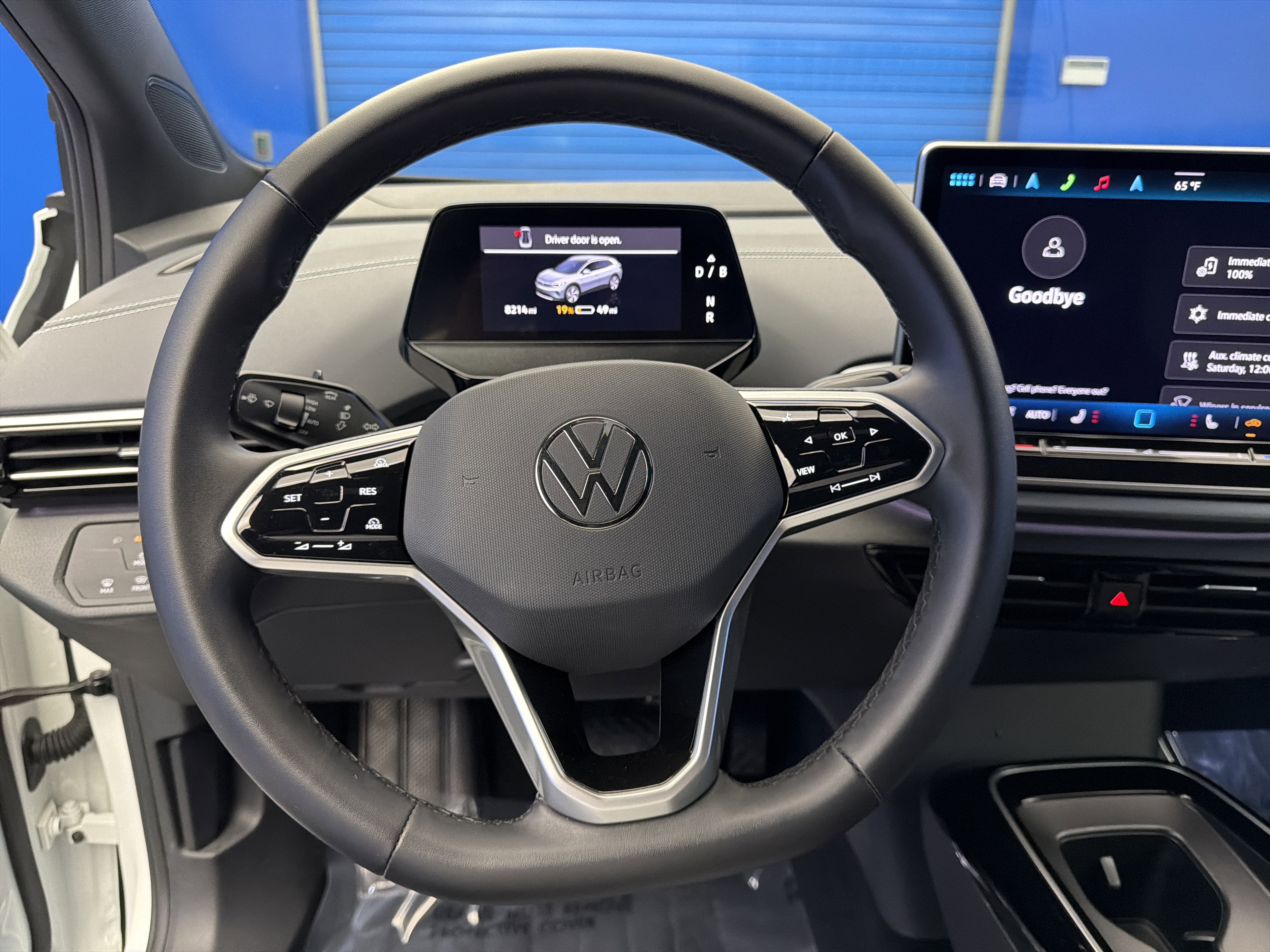 Certified 2025 Volkswagen ID.4 Pro AWD/4WD image 13