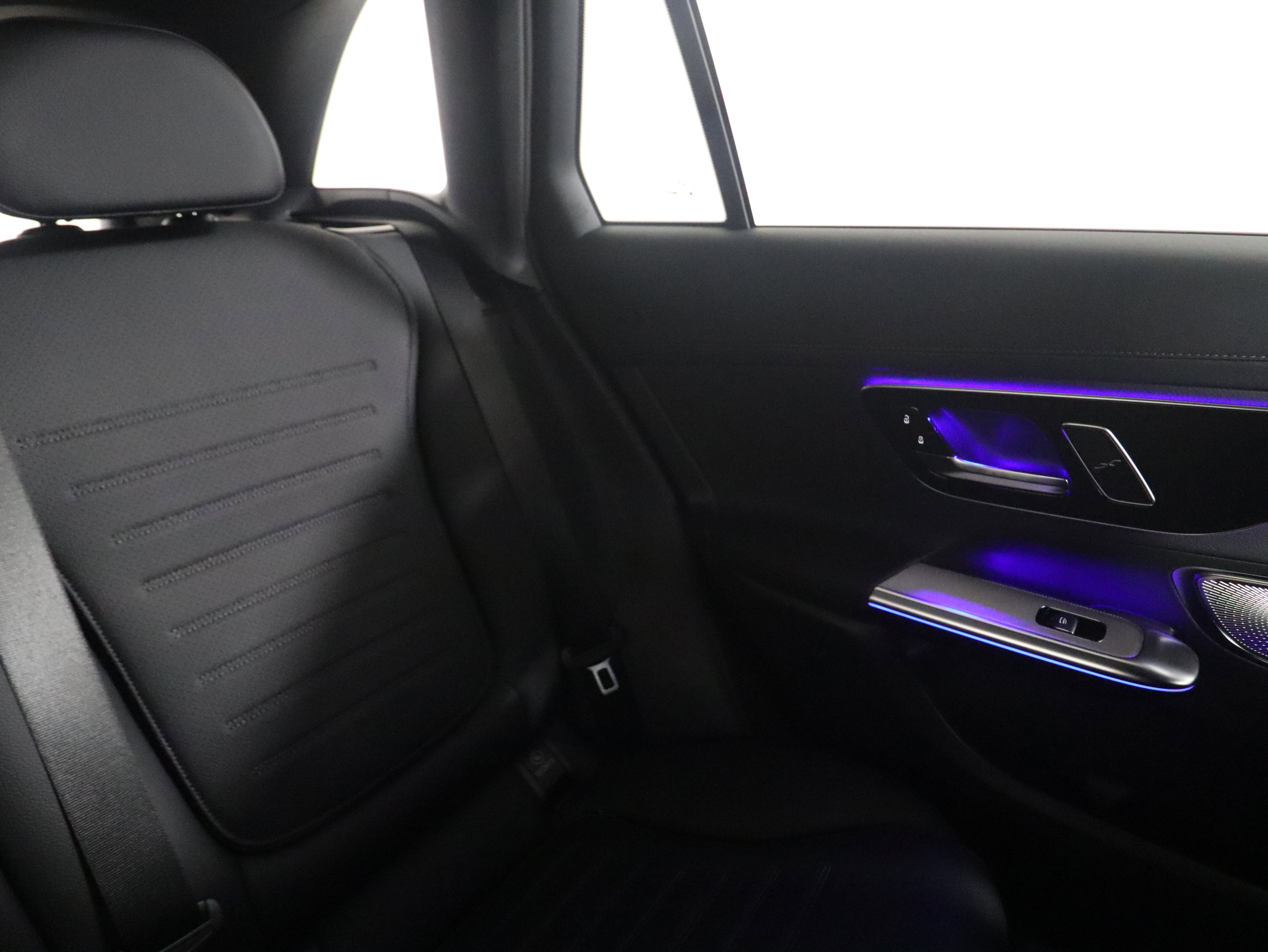 New 2026 Mercedes-Benz GLC 300 image 15