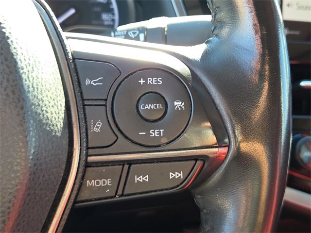 Used 2021 Toyota Camry XSE image 27