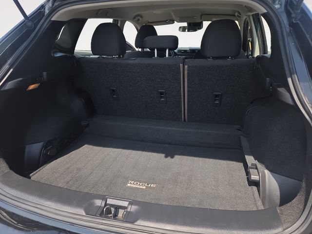 Used 2021 Nissan Rogue Sport S FWD image 32
