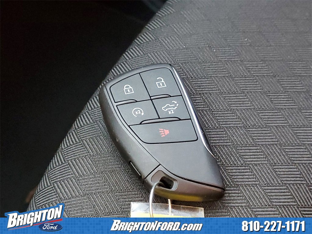 Used 2025 GMC Sierra 1500 Elevation image 29