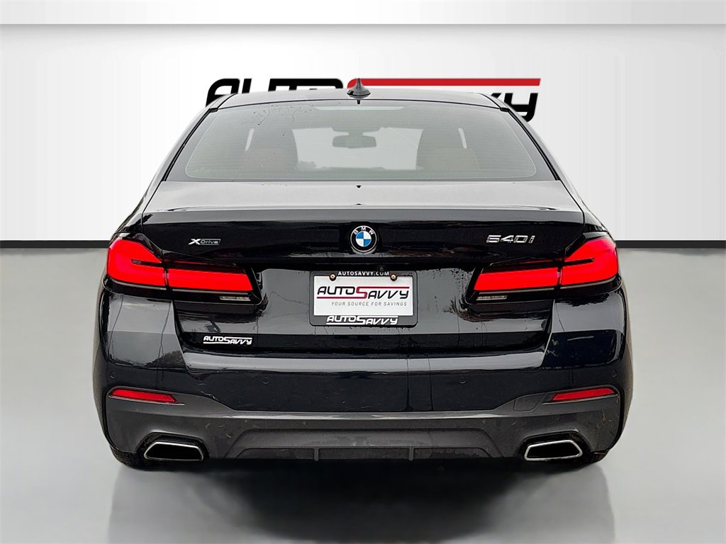 Used 2021 BMW 540i xDrive w/ M Sport Package image 6