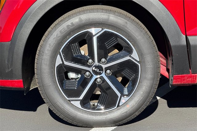 New 2025 Kia Niro EX image 36