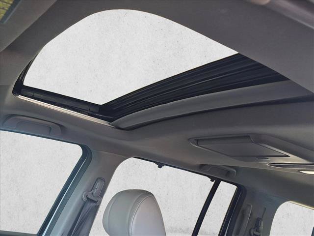 Used 2010 Honda Pilot Touring image 15