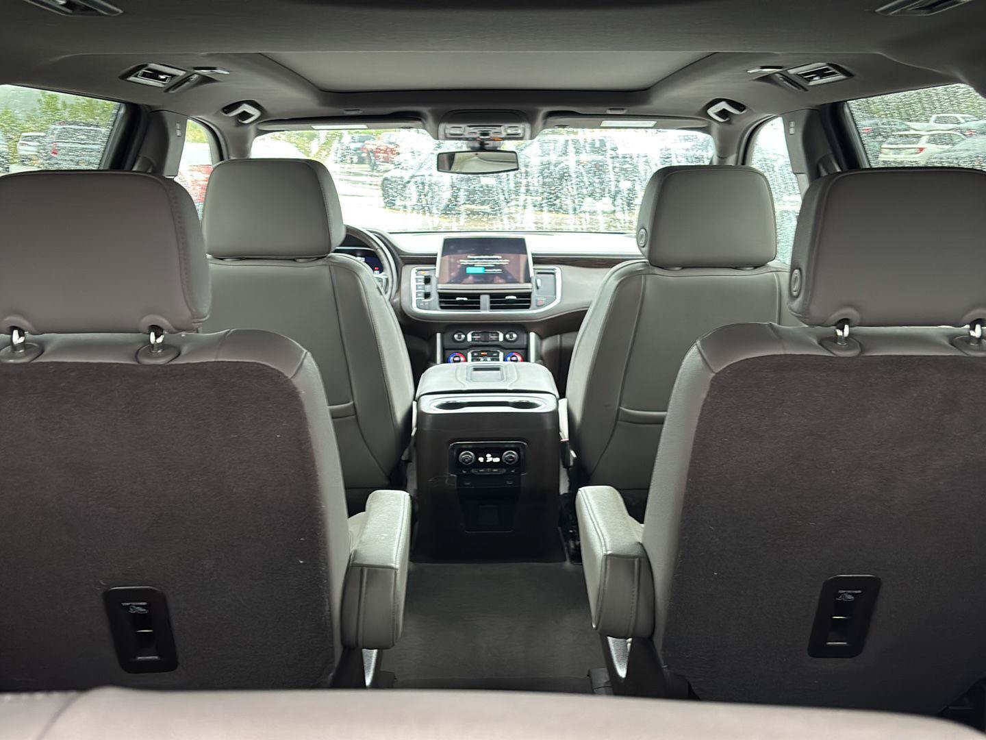 Used 2022 Chevrolet Tahoe LT w/ LT Signature Plus Package AWD/4WD image 6