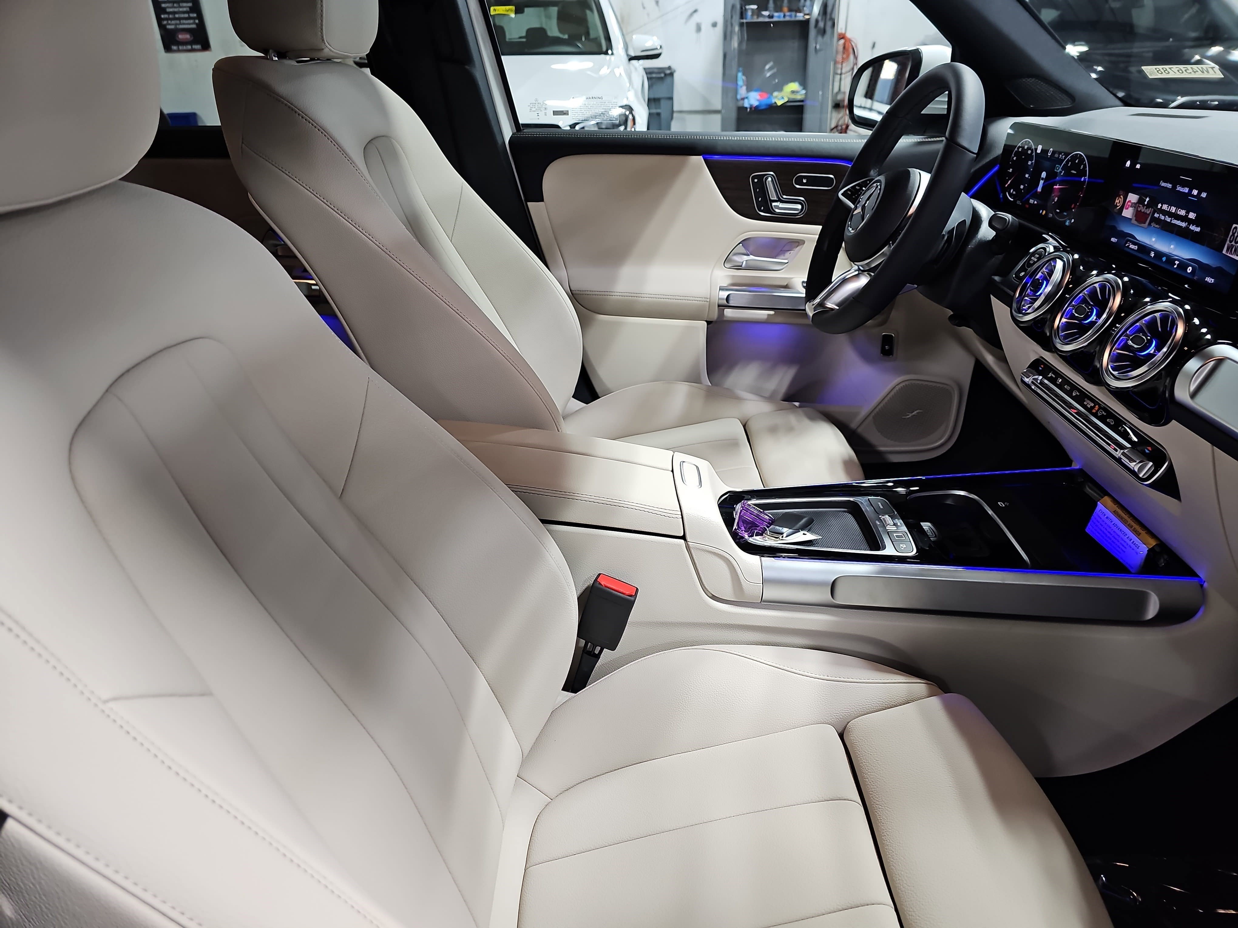 New 2026 Mercedes-Benz GLB 250 image 10