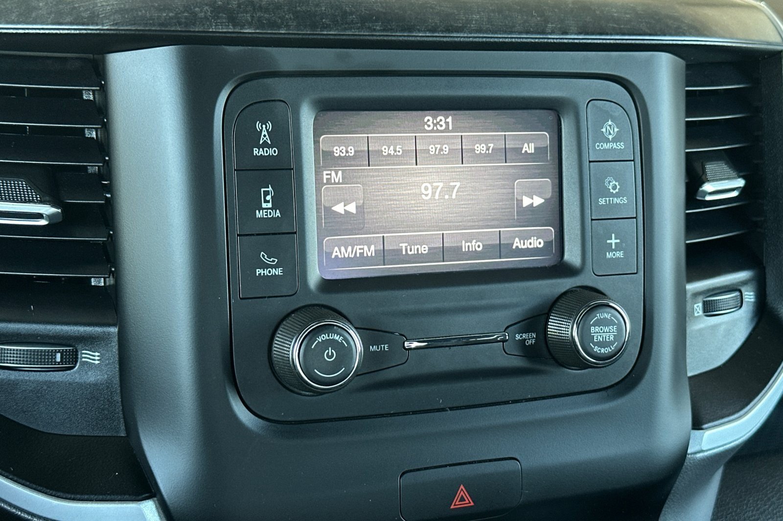 Used 2022 RAM 1500 Big Horn RWD image 16
